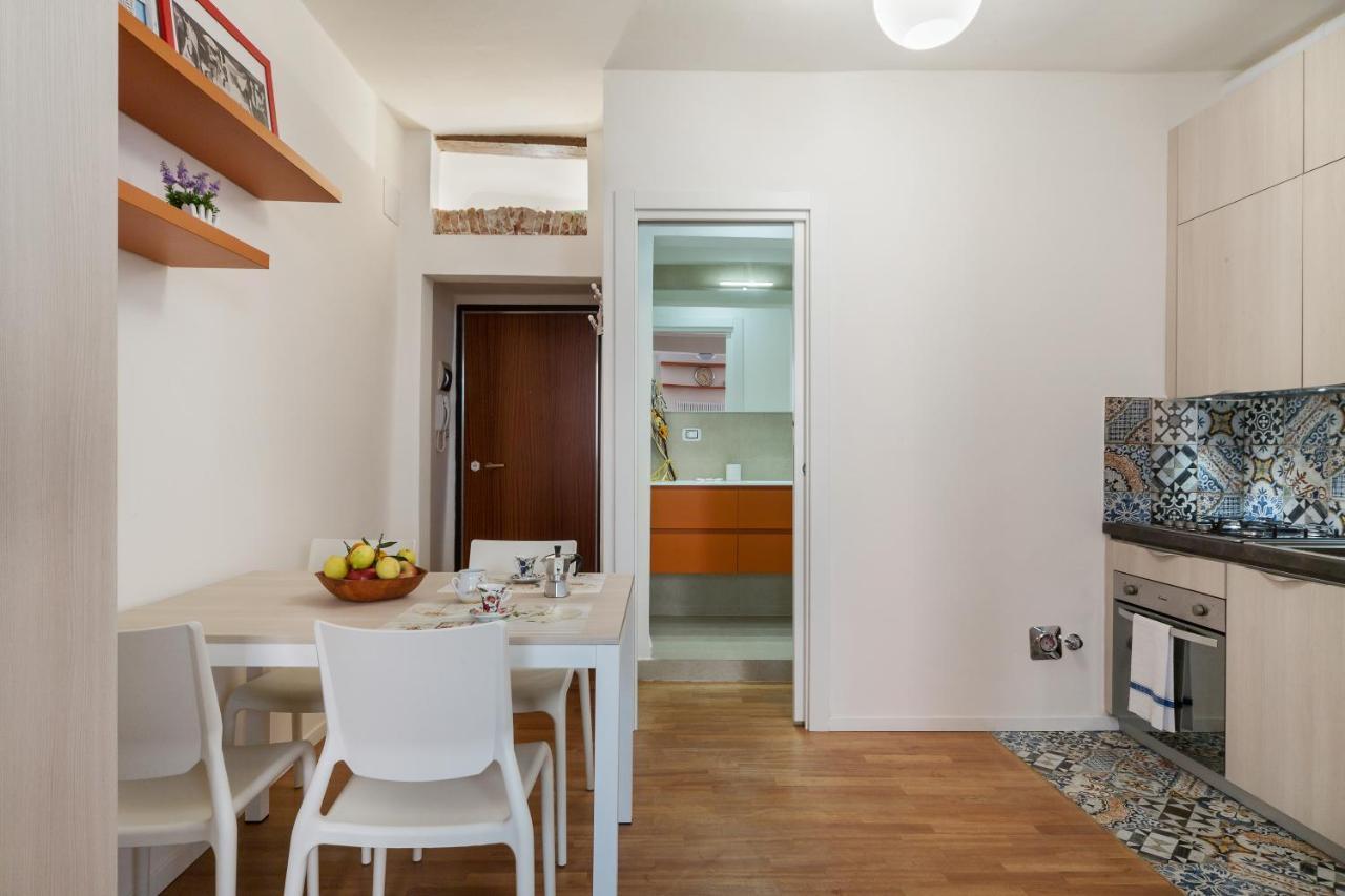 San Felice Colourful Studio Apartment Болоня Екстериор снимка